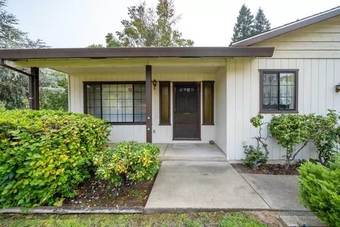 2215 Snow Ln, Redding, CA 96003 photo 1