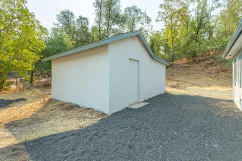 1775 Kenyon Dr, Redding, CA 96001 photo 21