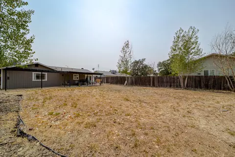 652 Brookridge Dr, Redding, CA 96003 photo 30