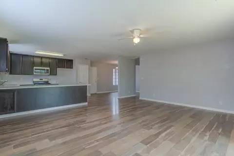 1744 Sterling Dr, Redding, CA 96002 photo 9