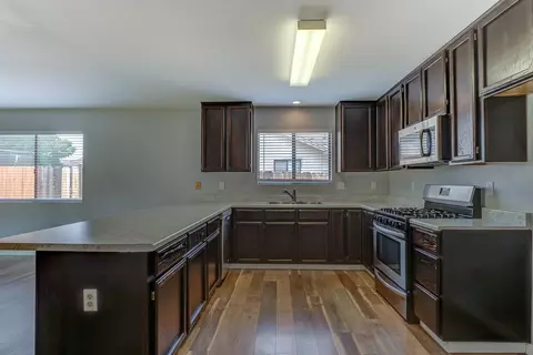 1744 Sterling Dr, Redding, CA 96002 photo 12