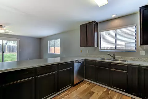 1744 Sterling Dr, Redding, CA 96002 photo 13