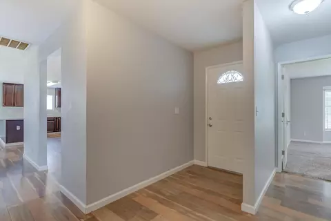 1744 Sterling Dr, Redding, CA 96002 photo 7