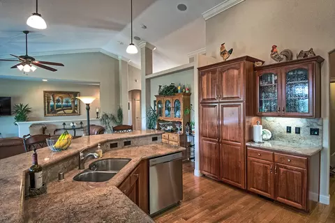 1210 Chandon Ct, Redding, CA 96003 photo 12