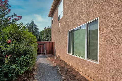 1210 Chandon Ct, Redding, CA 96003 photo 41