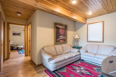 5716 Palmer, Weed, CA 96094 photo 17