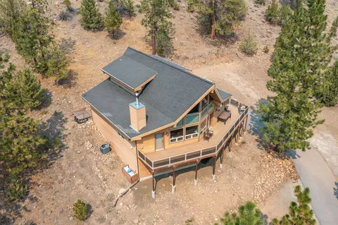 5716 Palmer, Weed, CA 96094 photo 32