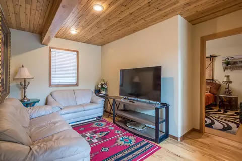 5716 Palmer, Weed, CA 96094 photo 18