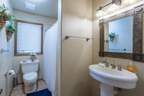 5716 Palmer, Weed, CA 96094 photo 25