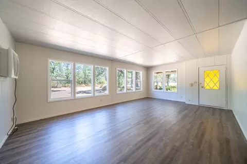 10790 Beaver Rd, Oak Run, CA 96069 photo 2