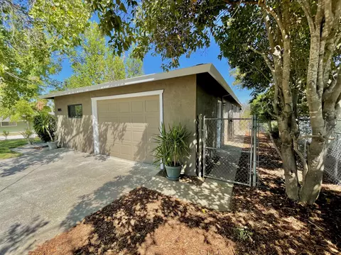 1805 Mesa St, Redding, CA 96001 photo 47