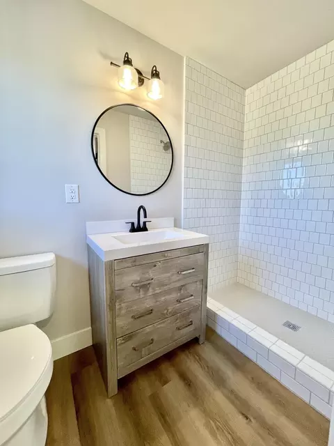 1805 Mesa St, Redding, CA 96001 photo 18
