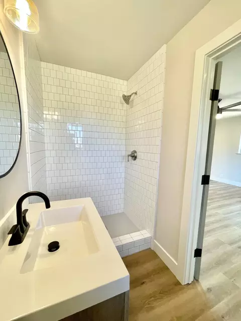 1805 Mesa St, Redding, CA 96001 photo 20