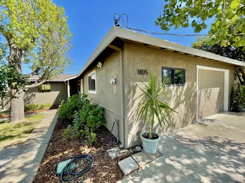 1805 Mesa St, Redding, CA 96001 photo 33