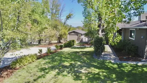 1805 Mesa St, Redding, CA 96001 photo 63