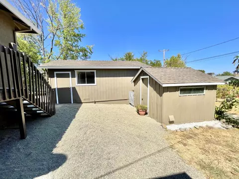 1805 Mesa St, Redding, CA 96001 photo 41