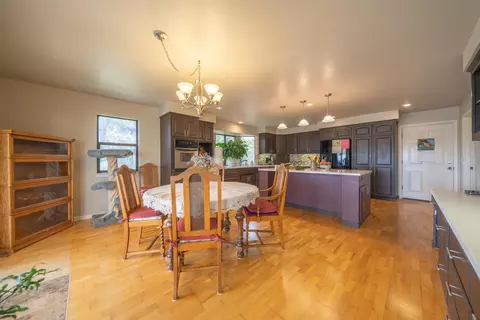 3182 Pinot Path, Redding, CA 96001 photo 8