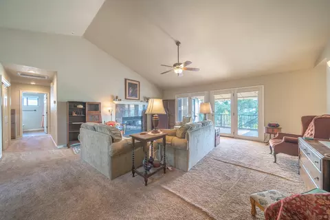 3182 Pinot Path, Redding, CA 96001 photo 6