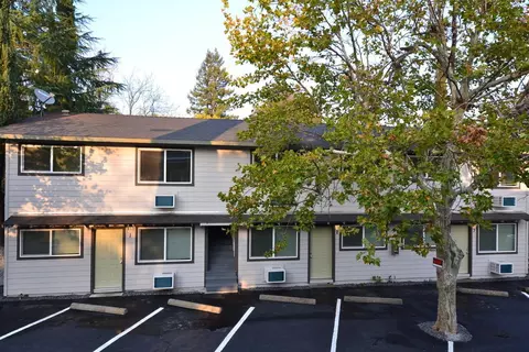 2705 Akard Ave, Redding, CA 96001 photo 1