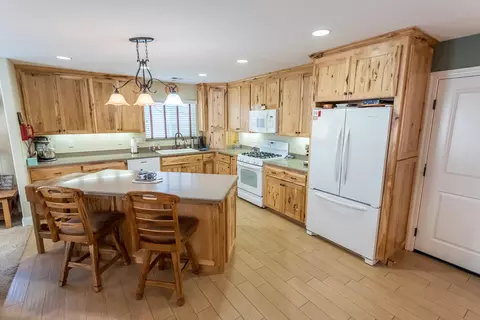1648 Sterling Dr, Redding, CA 96003 photo 9