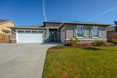 19542 Carnegie Dr, Redding, CA 96003 photo 1