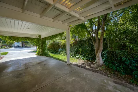 850 Gold St, Redding, CA 96001 photo 70