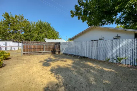 850 Gold St, Redding, CA 96001 photo 68