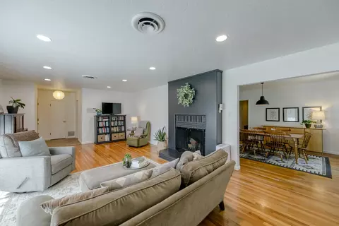 850 Gold St, Redding, CA 96001 photo 7