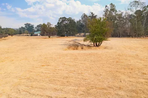 11 Krueger Ct, Red Bluff, CA 96080 photo 8