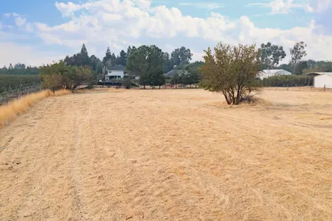 11 Krueger Ct, Red Bluff, CA 96080 photo 10