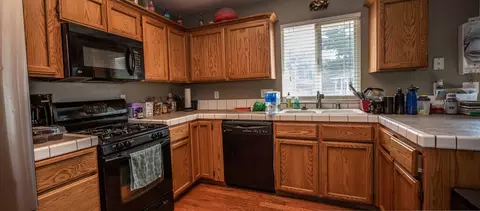5517 Mill Pond Ln, Redding, CA 96001 photo 10