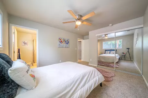 1723 Del Mar Ave, Redding, CA 96003 photo 16