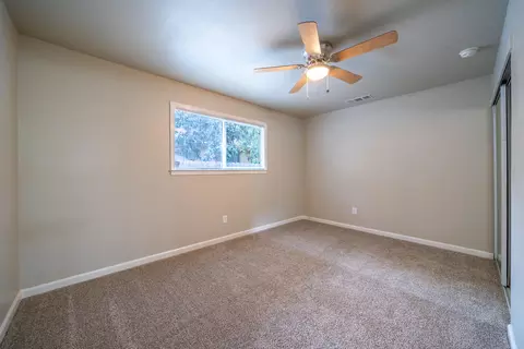 1723 Del Mar Ave, Redding, CA 96003 photo 19