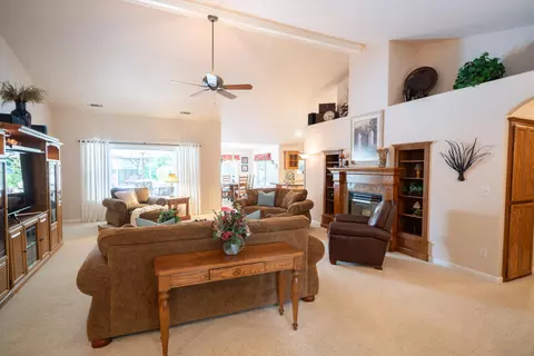 19232 Sellins View Ct, Redding, CA 96003 photo 7