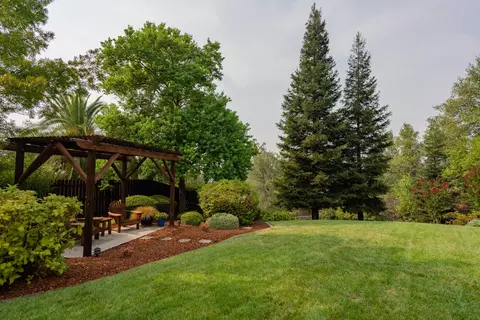19232 Sellins View Ct, Redding, CA 96003 photo 47