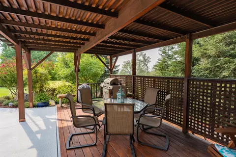 19232 Sellins View Ct, Redding, CA 96003 photo 51