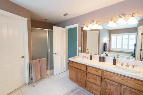 19232 Sellins View Ct, Redding, CA 96003 photo 37