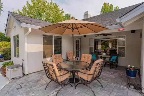 19232 Sellins View Ct, Redding, CA 96003 photo 46