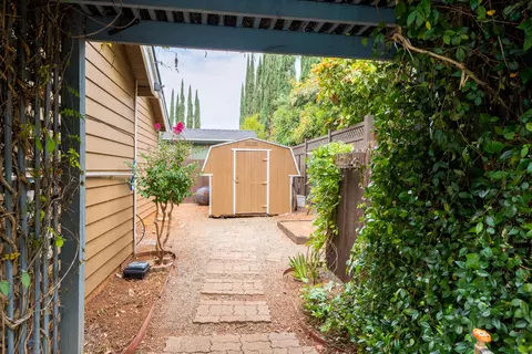 735 Sunriver Ln, Redding, CA 96001 photo 41