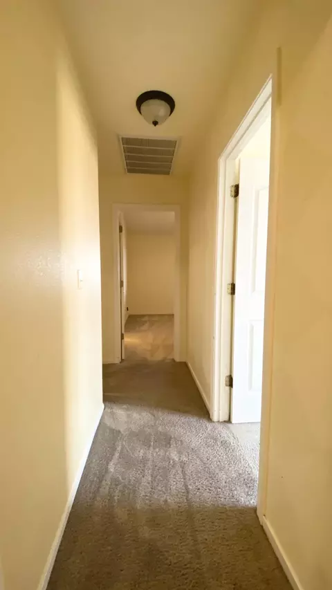 4951 Tralee Ln, Redding, CA 96001 photo 18