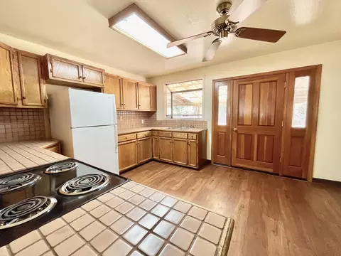 69 Cooper Dr, Redding, CA 96001 photo 9
