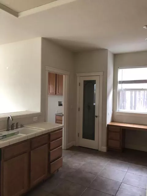 2004 Tarmac Rd, Redding, CA 96003 photo 3