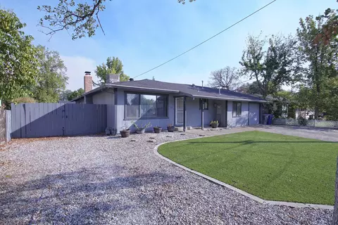 1646 El Dorado Way, Redding, CA 96002 photo 3