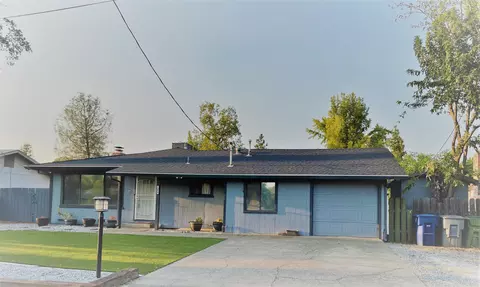 1646 El Dorado Way, Redding, CA 96002 photo 2