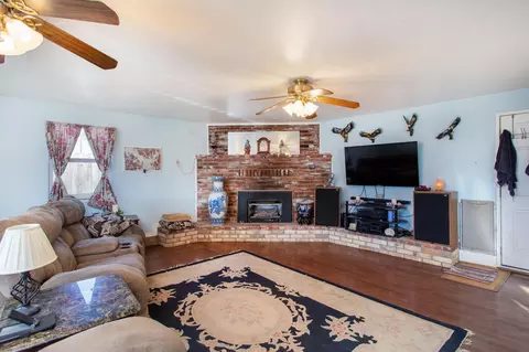 2366 Hawn Ave, Redding, CA 96002 photo 10