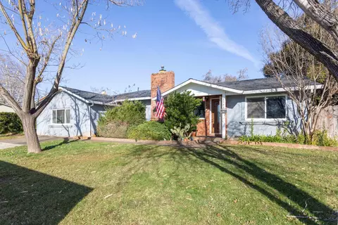 2366 Hawn Ave, Redding, CA 96002 photo 1