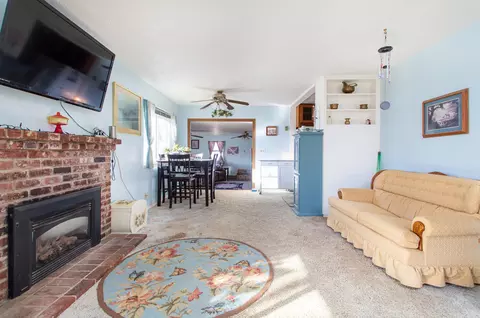2366 Hawn Ave, Redding, CA 96002 photo 4