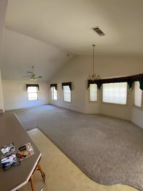 23015 Kilkenny Ln, Red Bluff, CA 96080 photo 3