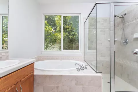 550 Castenda Dr, Redding, CA 96003 photo 22