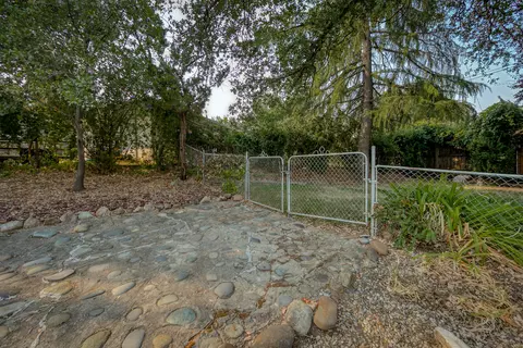 4100 Oro Ct, Redding, CA 96001 photo 35